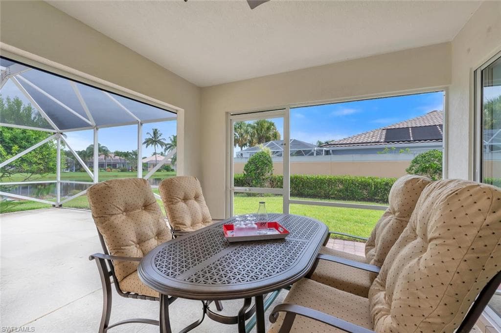 8165 Xenia Ln, Naples, FL 34114-29
