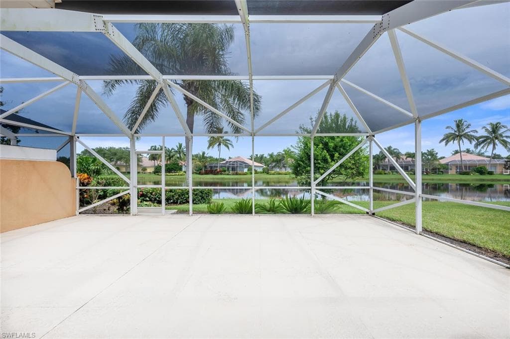 8165 Xenia Ln, Naples, FL 34114-30