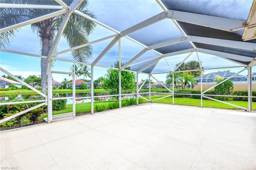 8165 Xenia Ln, Naples, FL 34114-31