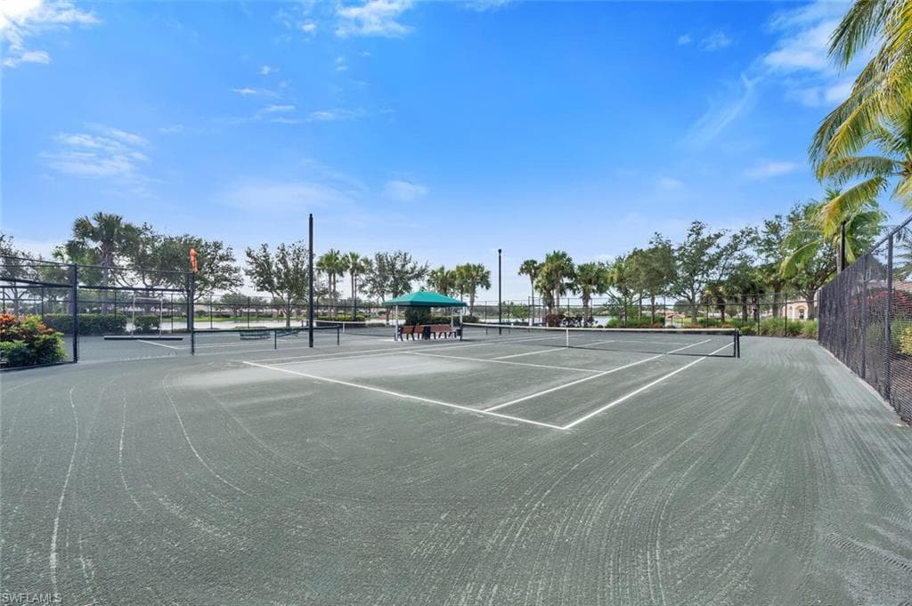 8165 Xenia Ln, Naples, FL 34114-48