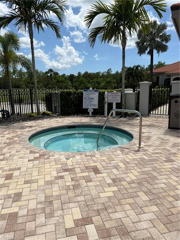 7625 Arbor Lakes Ct 332, Naples, FL 34112-26