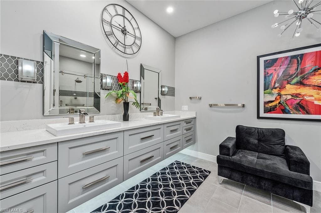 3725 Montreux Ln 204, Naples, FL 34114-17