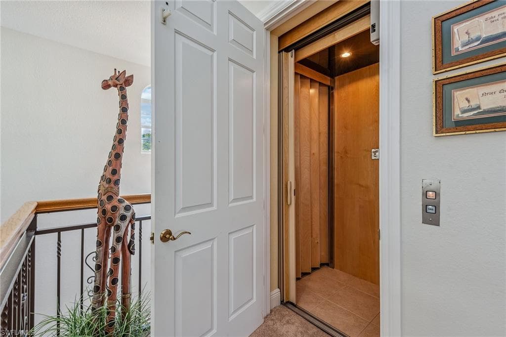 3725 Montreux Ln 204, Naples, FL 34114-24