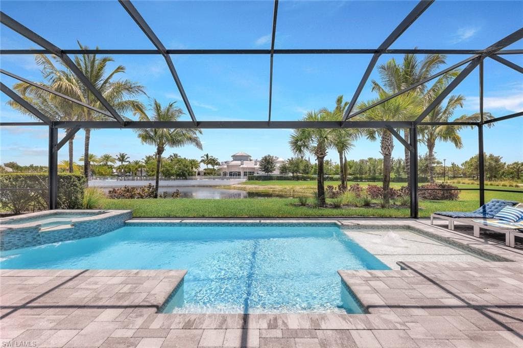 9112 Snowy Owl Way, Naples, FL 34120-2
