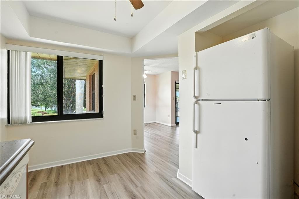 1524 Mainsail Dr 8, Naples, FL 34114-9