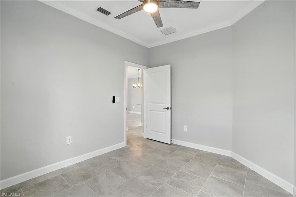 19604 Hinkley Dr, Estero, FL 33928-33
