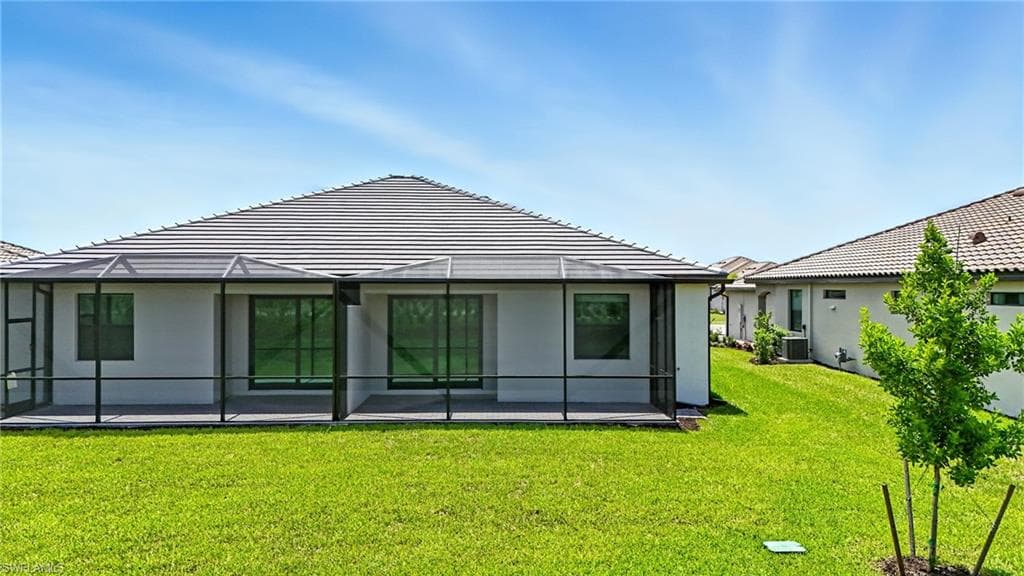 19604 Hinkley Dr, Estero, FL 33928-40