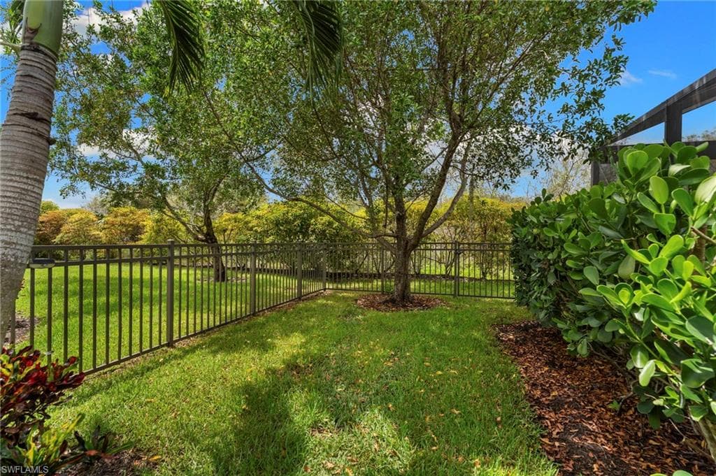 28188 Seasons Tide Ave, Bonita Springs, FL 34135-9