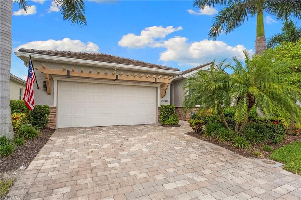 28188 Seasons Tide Ave, Bonita Springs, FL 34135-31