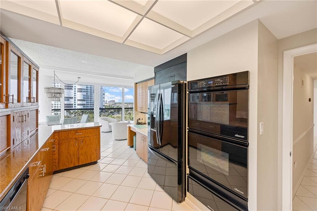 4031 Gulf Shore Blvd N 10c, Naples, FL 34103-24