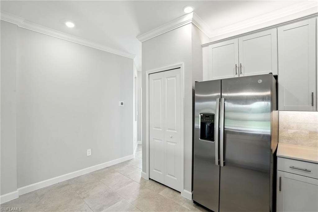 19608 Hinkley Dr, Estero, FL 33928-21