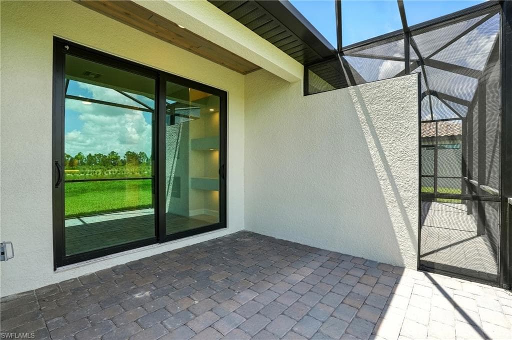 19608 Hinkley Dr, Estero, FL 33928-35