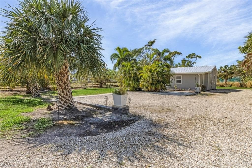 16075 Quail Trl, Bokeelia, FL 33922-3