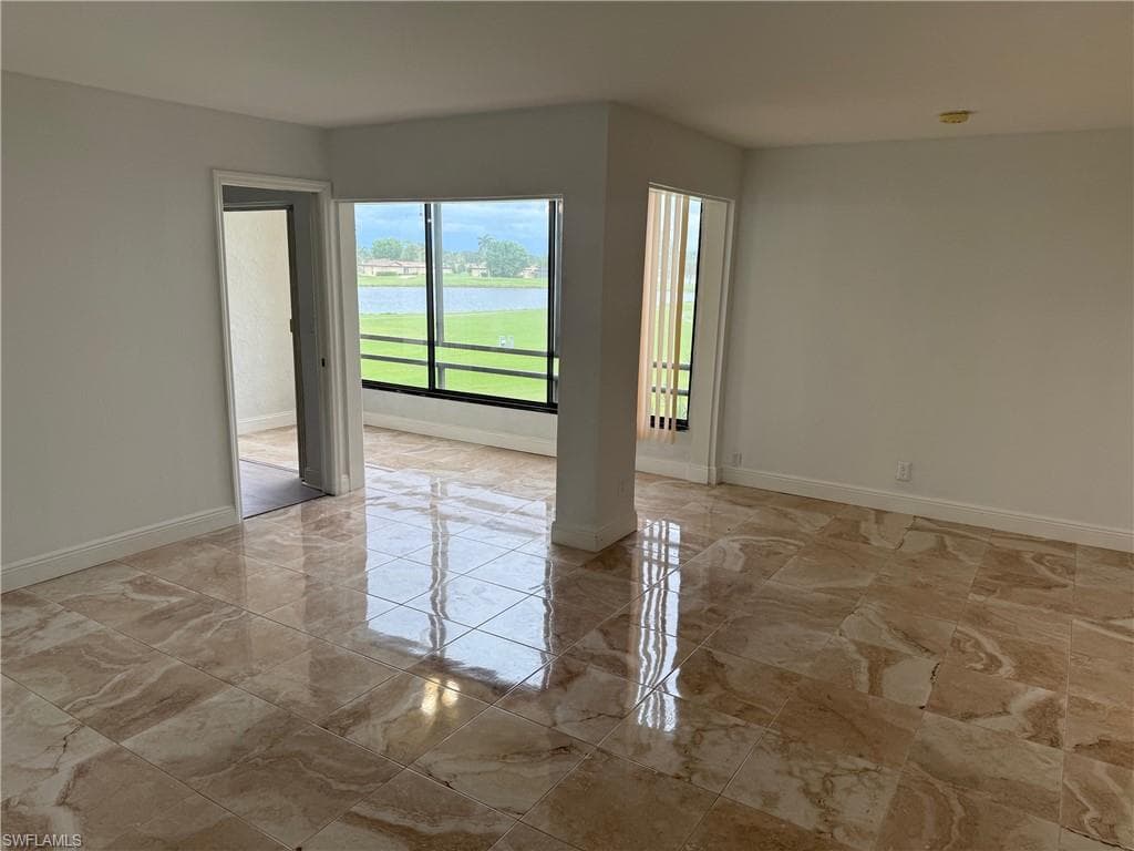3655 Boca Ciega Dr 201, Naples, FL 34112-2