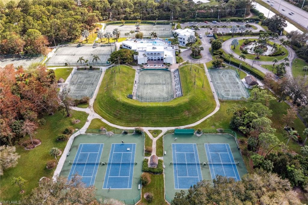 3327 Olympic Dr 526, Naples, FL 34105-22