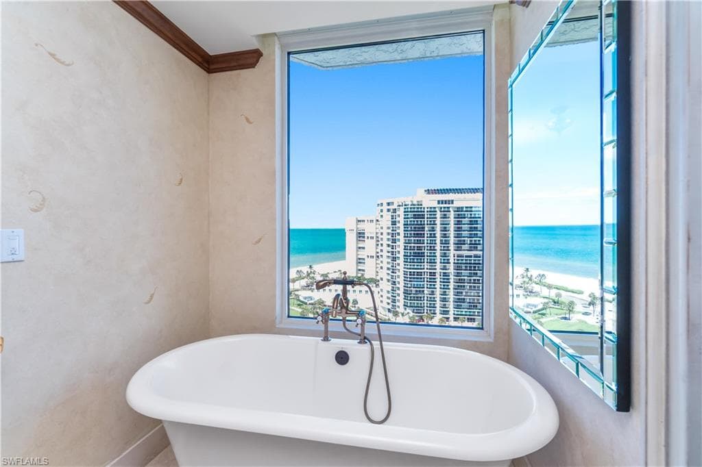 4021 Gulf Shore Blvd N 1403, Naples, FL 34103-15