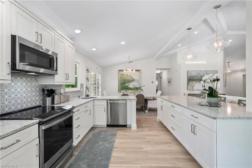 347 Emerald Bay Cir S7, Naples, FL 34110-14