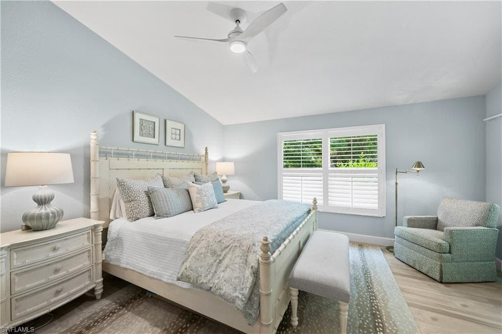 347 Emerald Bay Cir S7, Naples, FL 34110-20