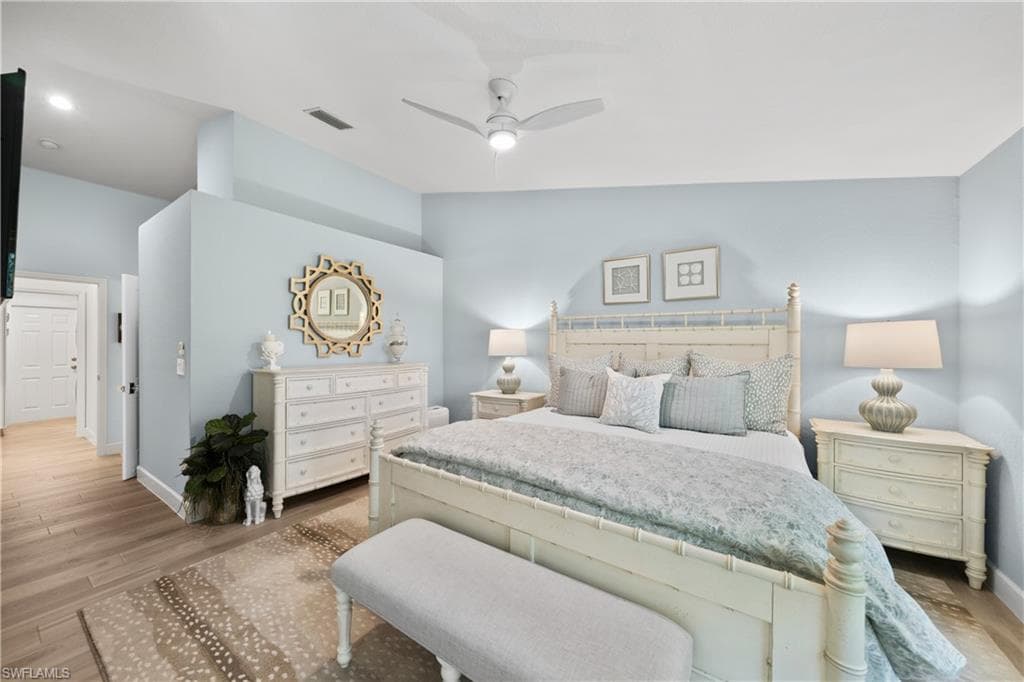 347 Emerald Bay Cir S7, Naples, FL 34110-21