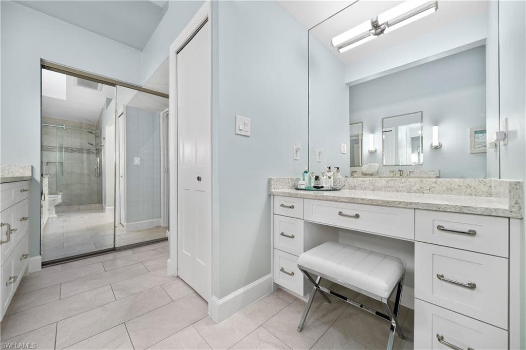 347 Emerald Bay Cir S7, Naples, FL 34110-23