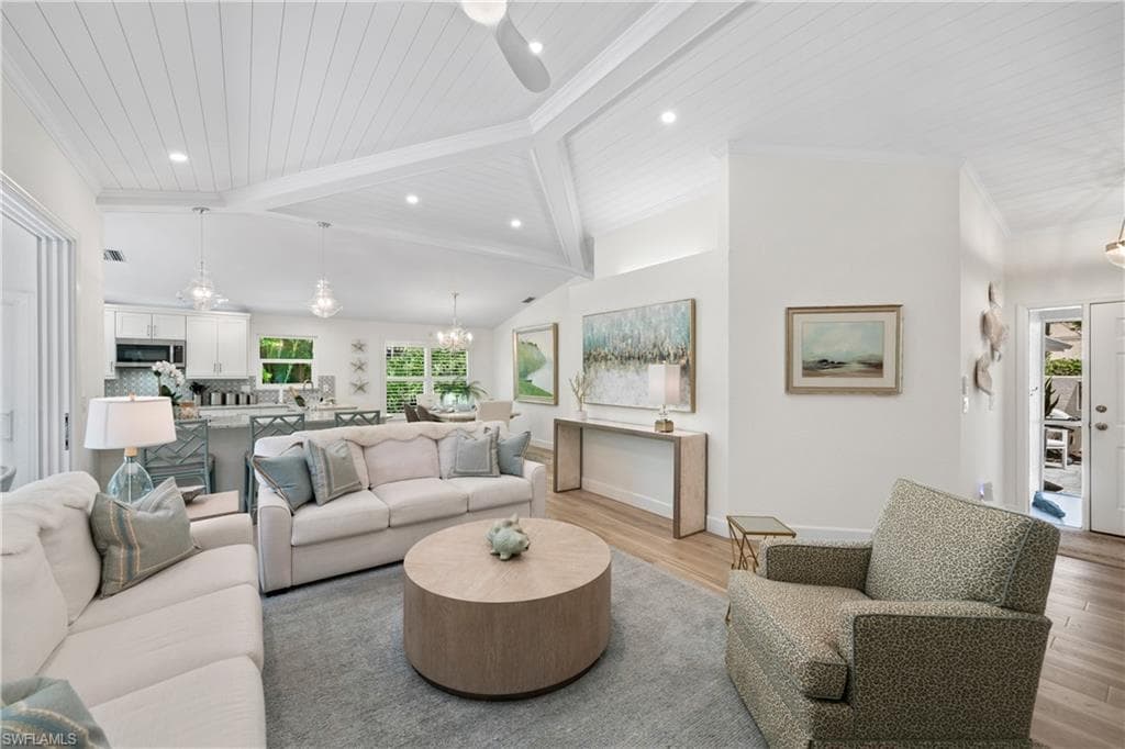 347 Emerald Bay Cir S7, Naples, FL 34110-4