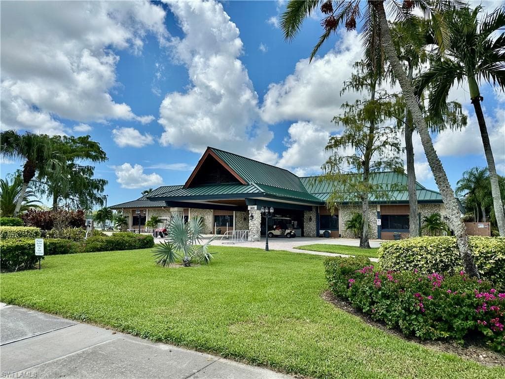 186 Panther Pass Cir 186, Naples, FL 34114-25