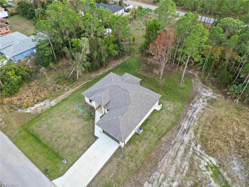 2717 20th St W, Lehigh Acres, FL 33971-4