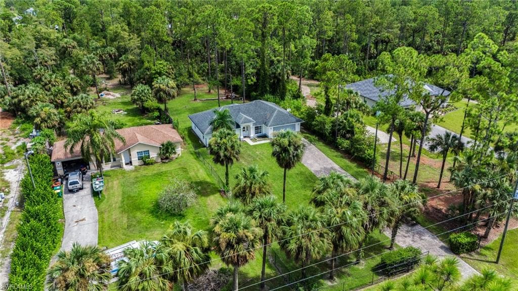 2071 20th Ave NE, Naples, FL 34120-9
