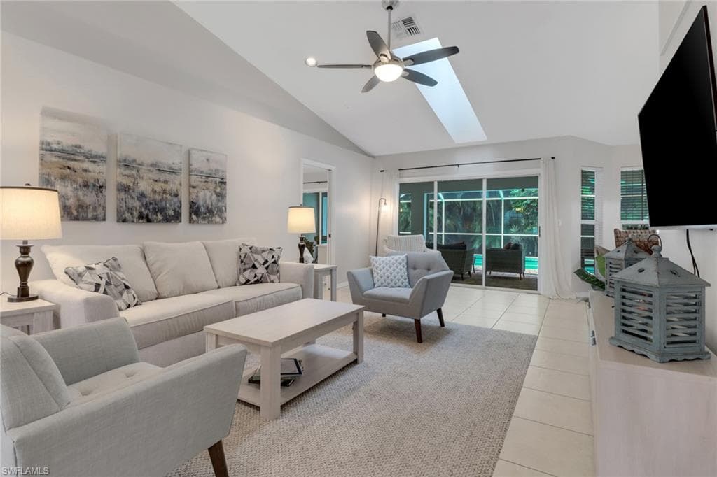 5156 Mabry Dr, Naples, FL 34112-13