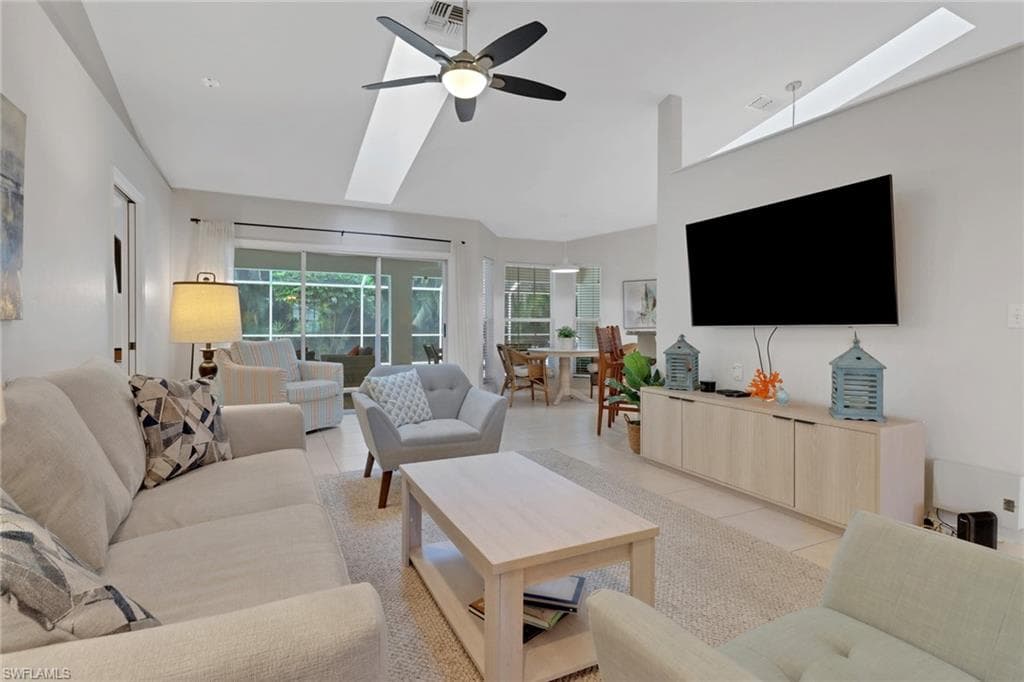 5156 Mabry Dr, Naples, FL 34112-14