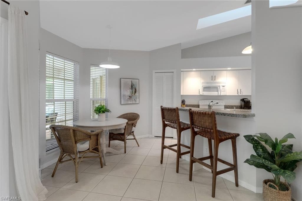 5156 Mabry Dr, Naples, FL 34112-15