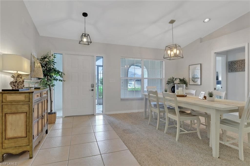5156 Mabry Dr, Naples, FL 34112-6
