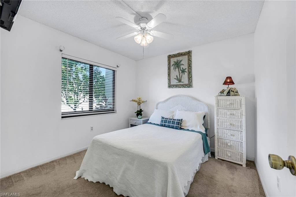 4251 27th Ct SW 103, Naples, FL 34116-13