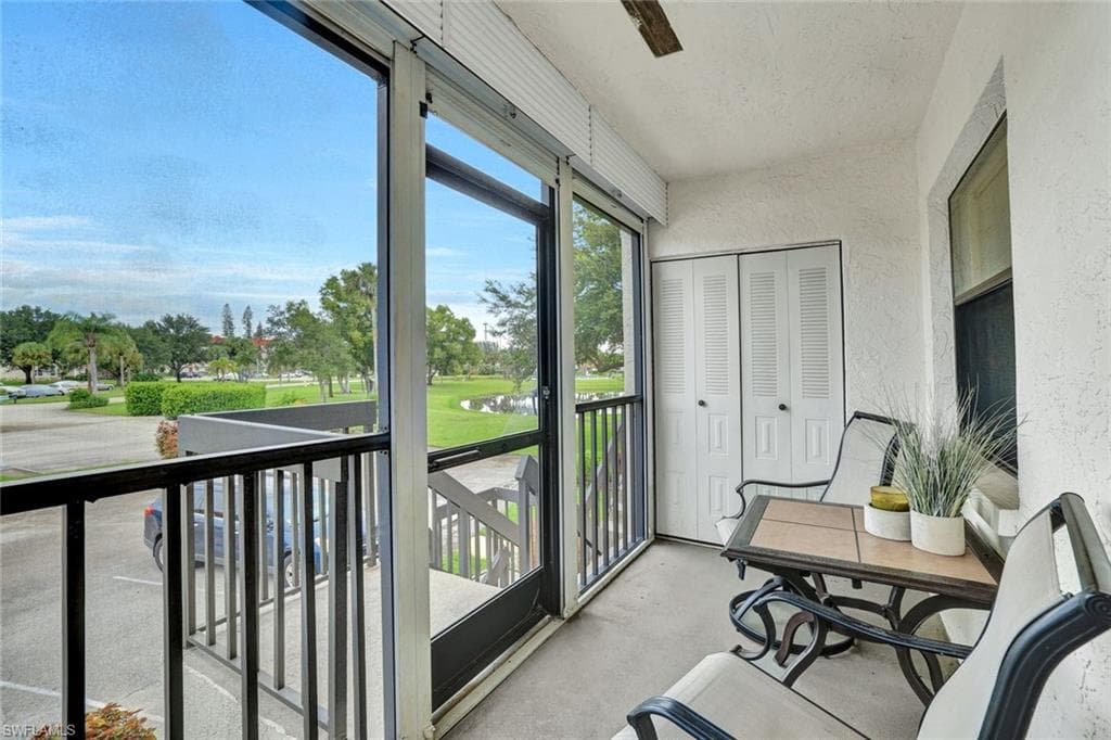 4357 27th Ct SW 204, Naples, FL 34116-15