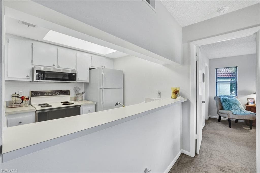 4357 27th Ct SW 204, Naples, FL 34116-5