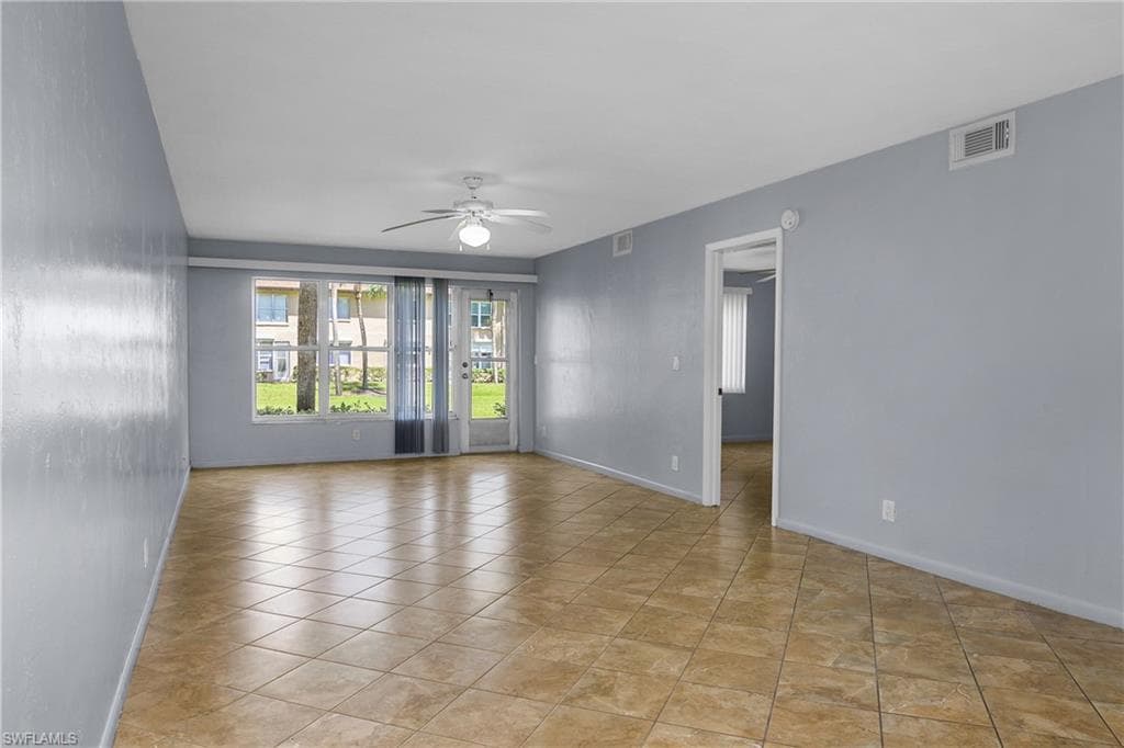 4200 Looking Glass Ln 4207, Naples, FL 34112-11