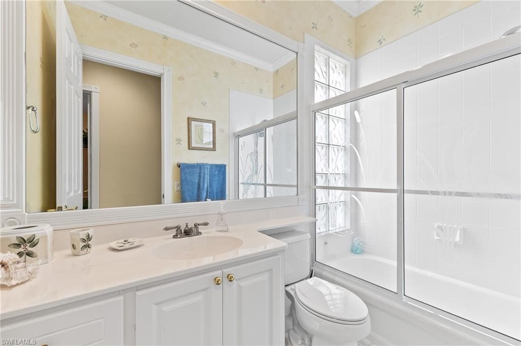 5292 Hawkesbury Way, Naples, FL 34119-20