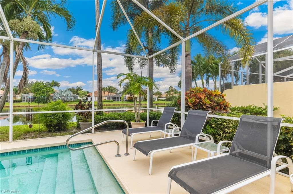 5292 Hawkesbury Way, Naples, FL 34119-24