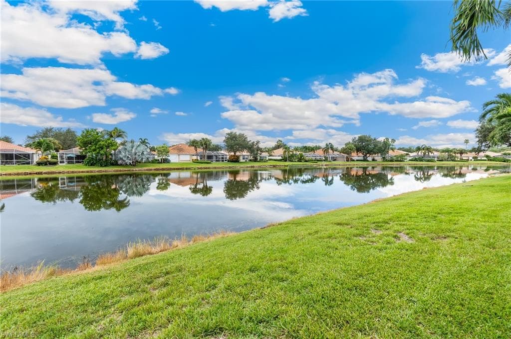 5292 Hawkesbury Way, Naples, FL 34119-26