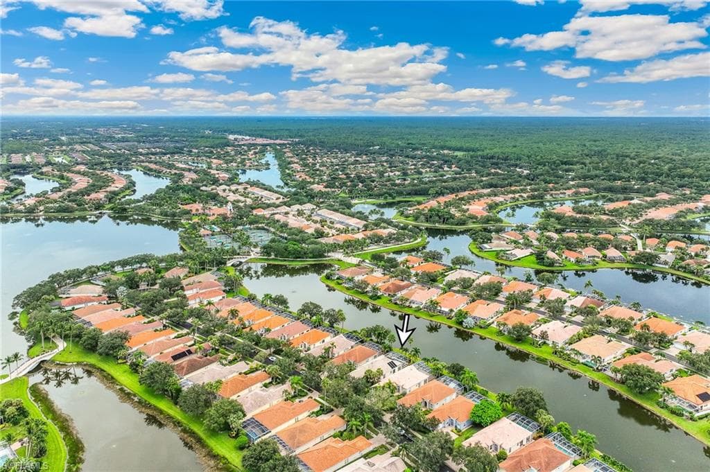 5292 Hawkesbury Way, Naples, FL 34119-32