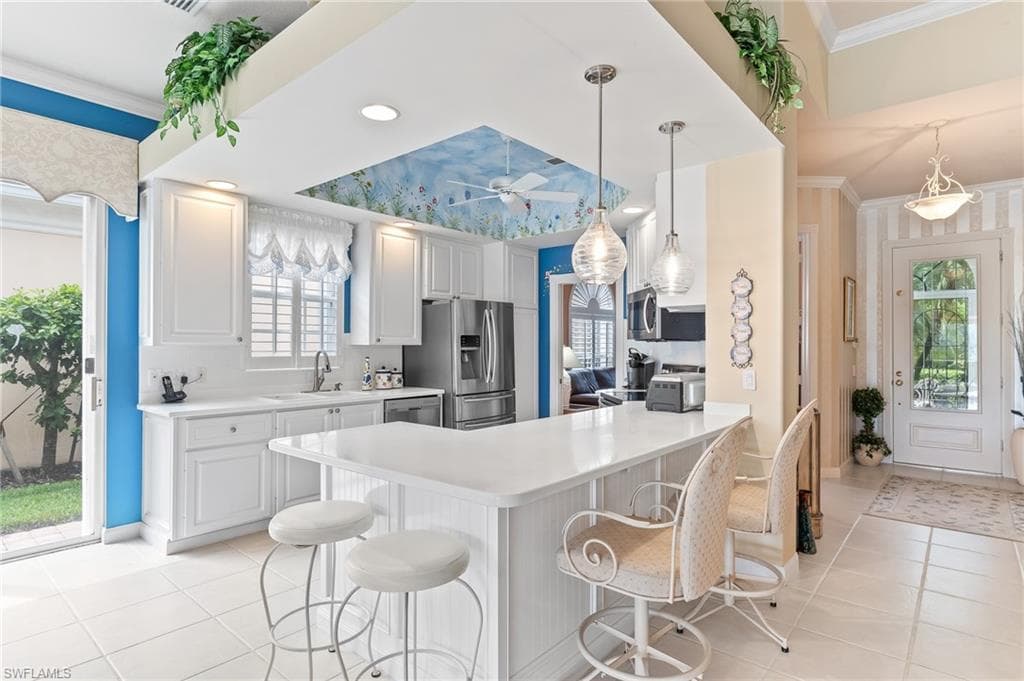 5292 Hawkesbury Way, Naples, FL 34119-5