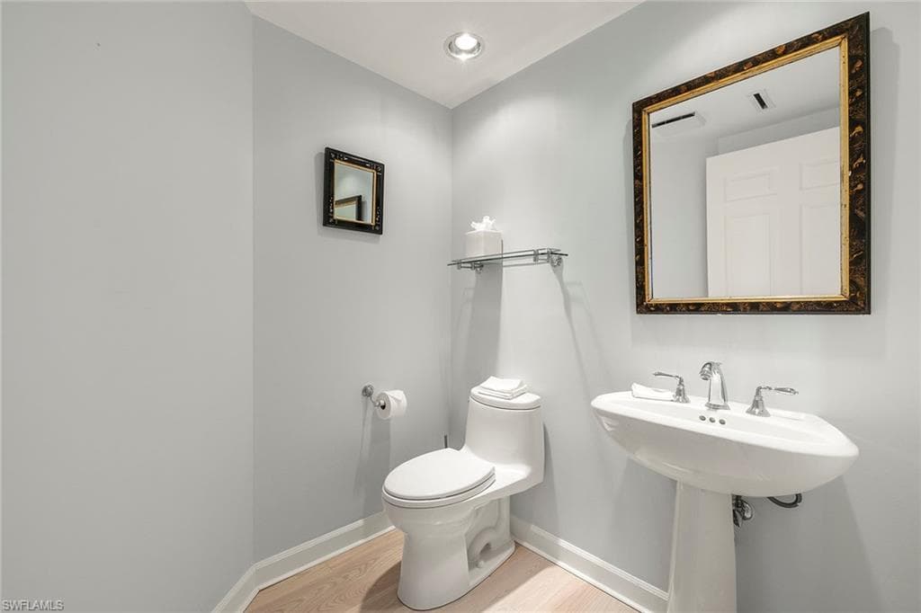 8473 Bay Colony Dr 1401, Naples, FL 34108-23