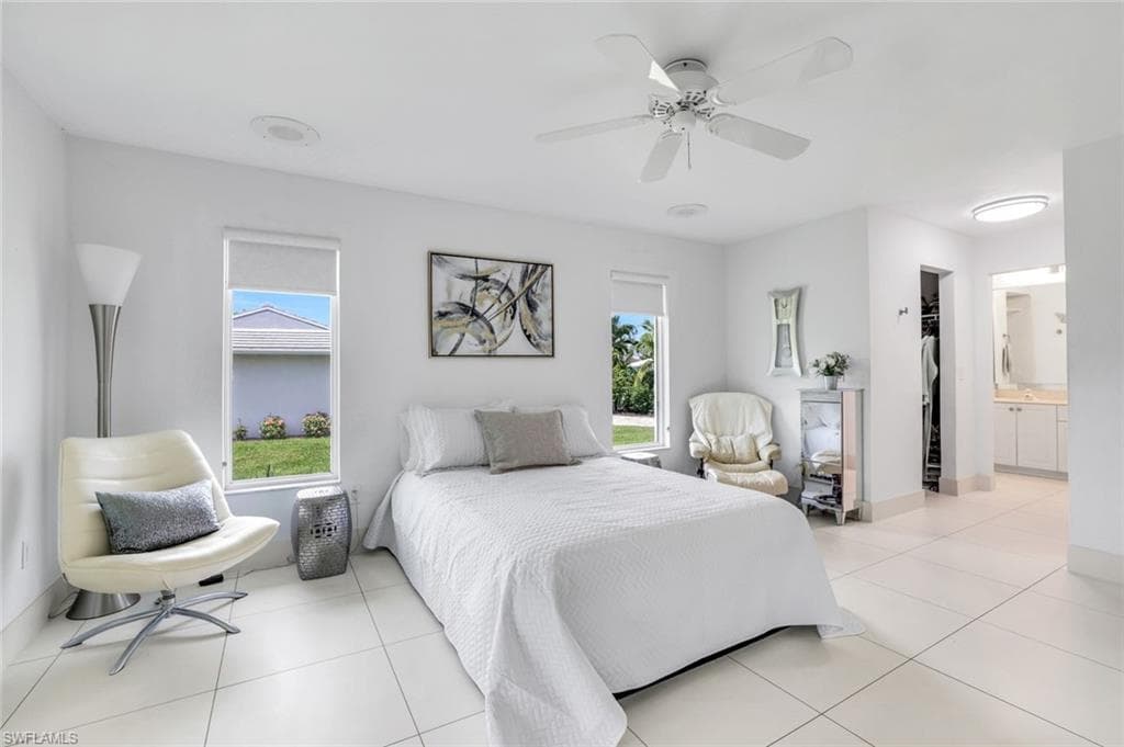 584 Nassau Rd, Marco Island, FL 34145-15