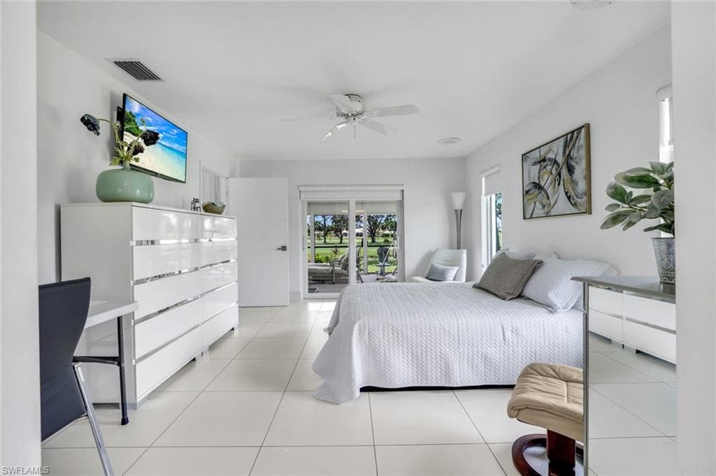 584 Nassau Rd, Marco Island, FL 34145-16