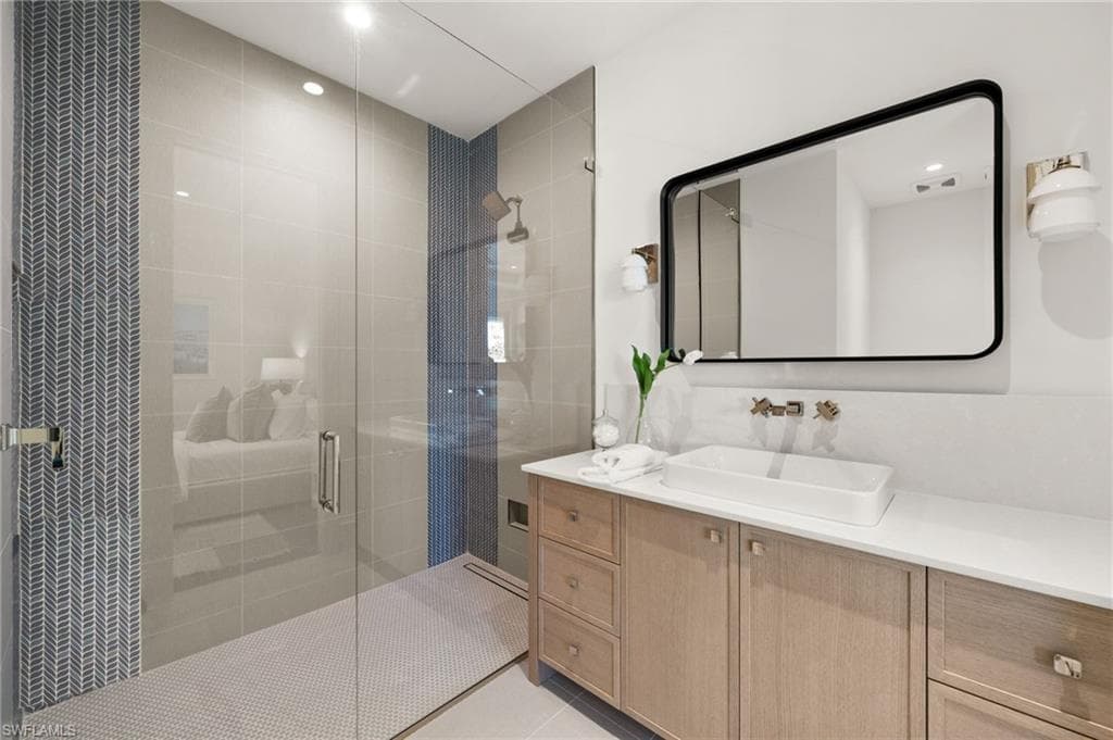 506 Neapolitan Ln, Naples, FL 34103-31