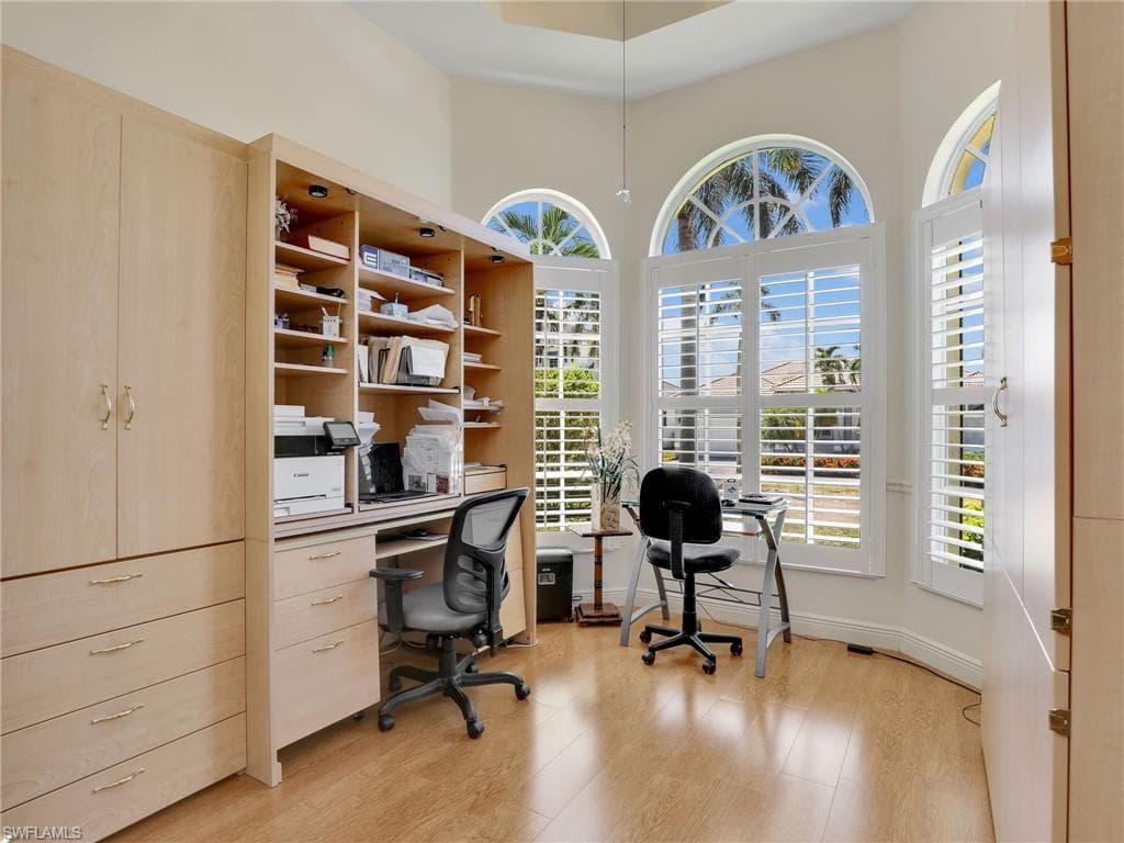 488 Adirondack Ct, Marco Island, FL 34145-20
