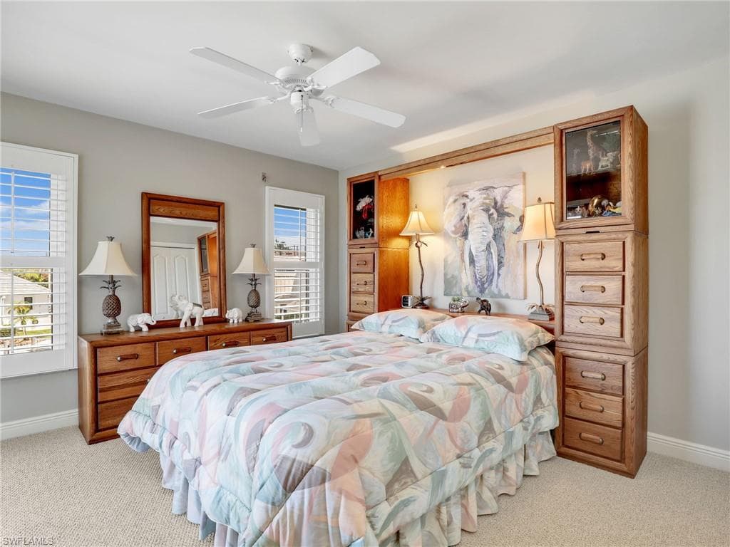 488 Adirondack Ct, Marco Island, FL 34145-26