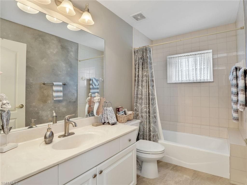 488 Adirondack Ct, Marco Island, FL 34145-28