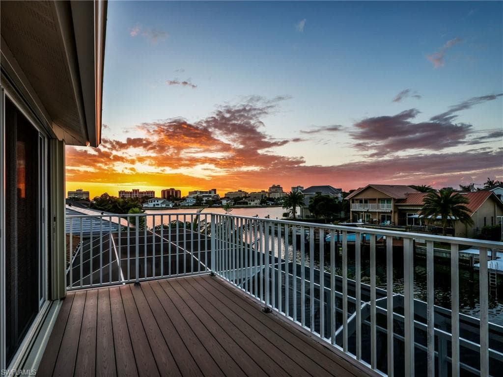 488 Adirondack Ct, Marco Island, FL 34145-31