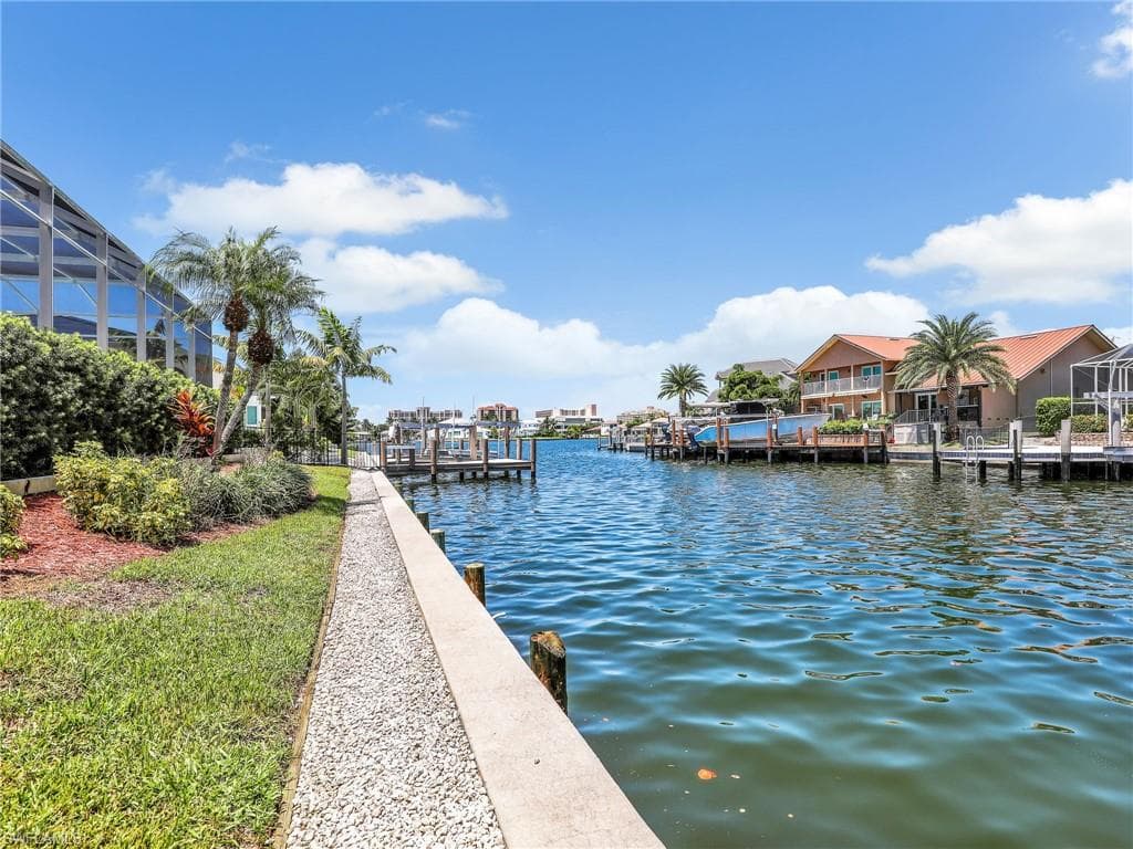 488 Adirondack Ct, Marco Island, FL 34145-40